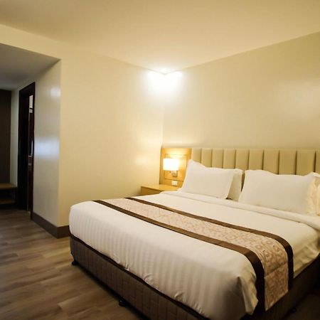 Citi Park Hotel Cebu Powered By Cocotel Exterior foto
