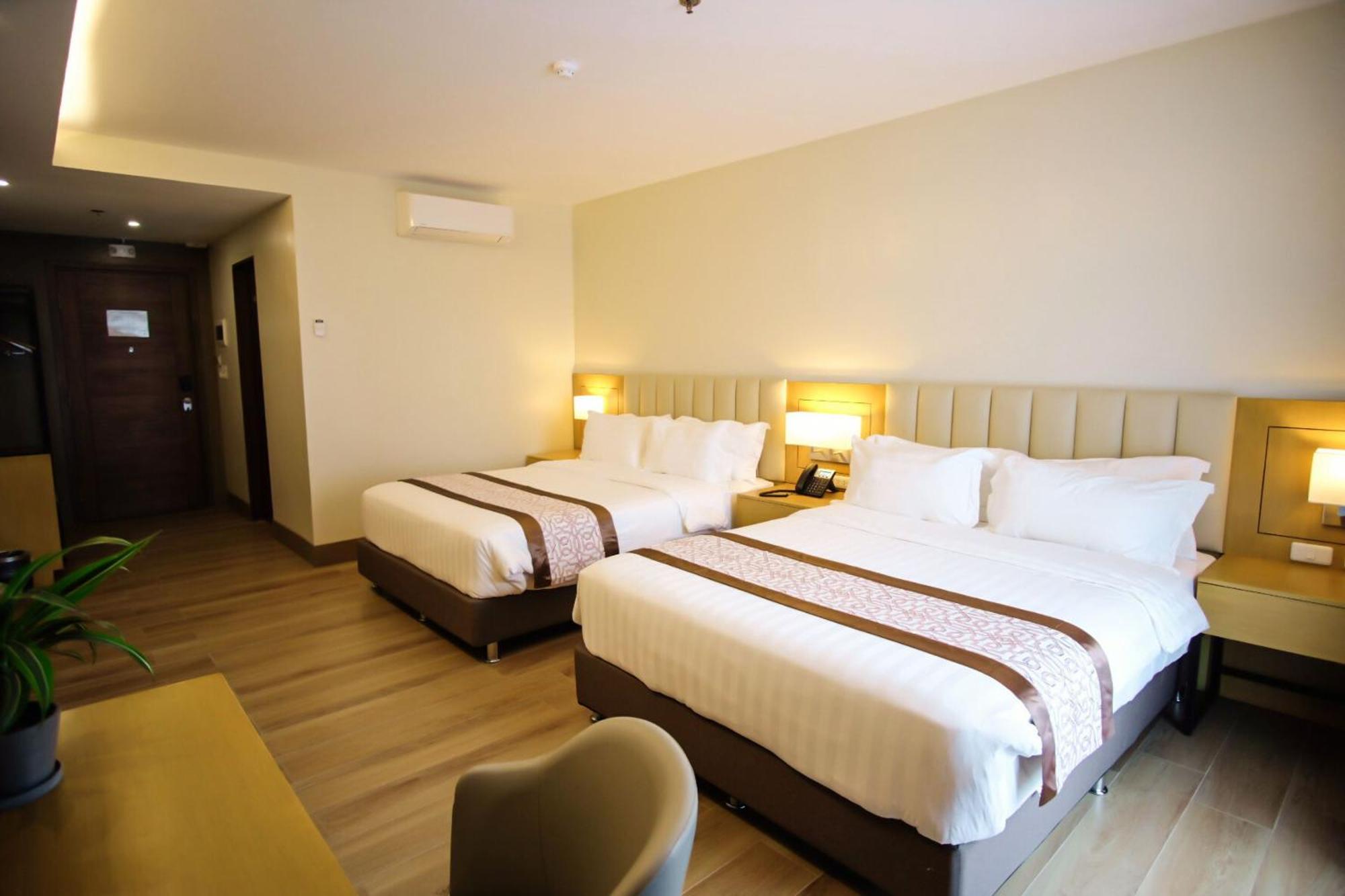 Citi Park Hotel Cebu Powered By Cocotel Exterior foto