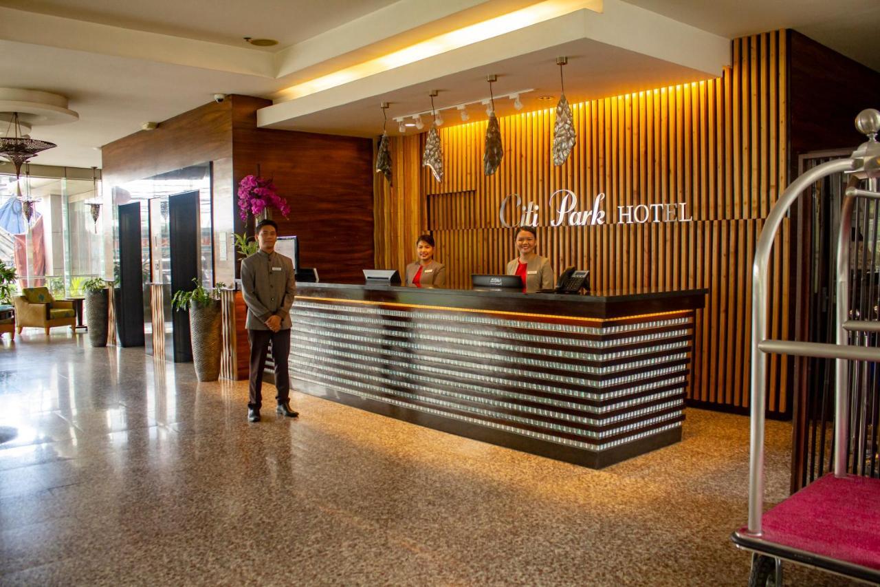 Citi Park Hotel Cebu Powered By Cocotel Exterior foto